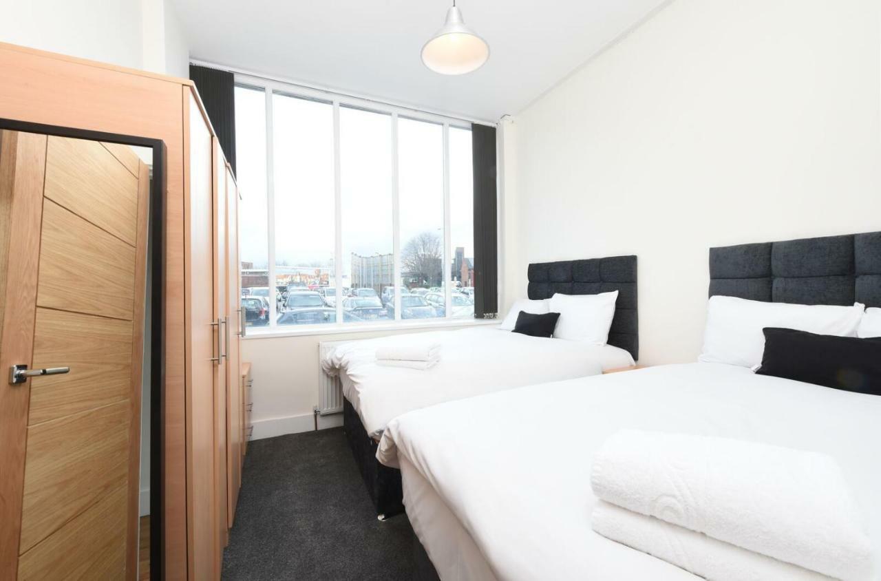Slps 14 Hot Tub, Bar&Outdoor Terrace Appartement Manchester Buitenkant foto